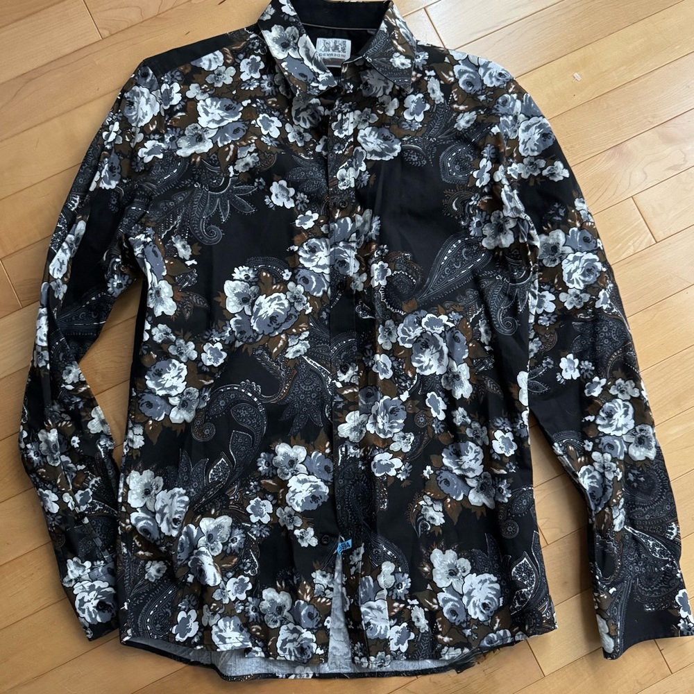 DEVRED 1902 Floral Long Sleeve Button-Up Shirt.
